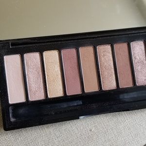 Merle norman makeup knockout nudes eye palette